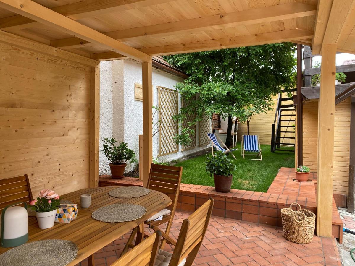 Victoria Gasthaus Rasnov - Charming Vacation House In Rasnov Exterior photo